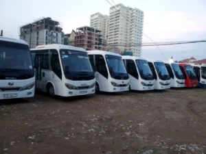 Thuê Xe 29 Chỗ isuzu-samco